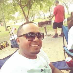 Meet your Posher, Luis